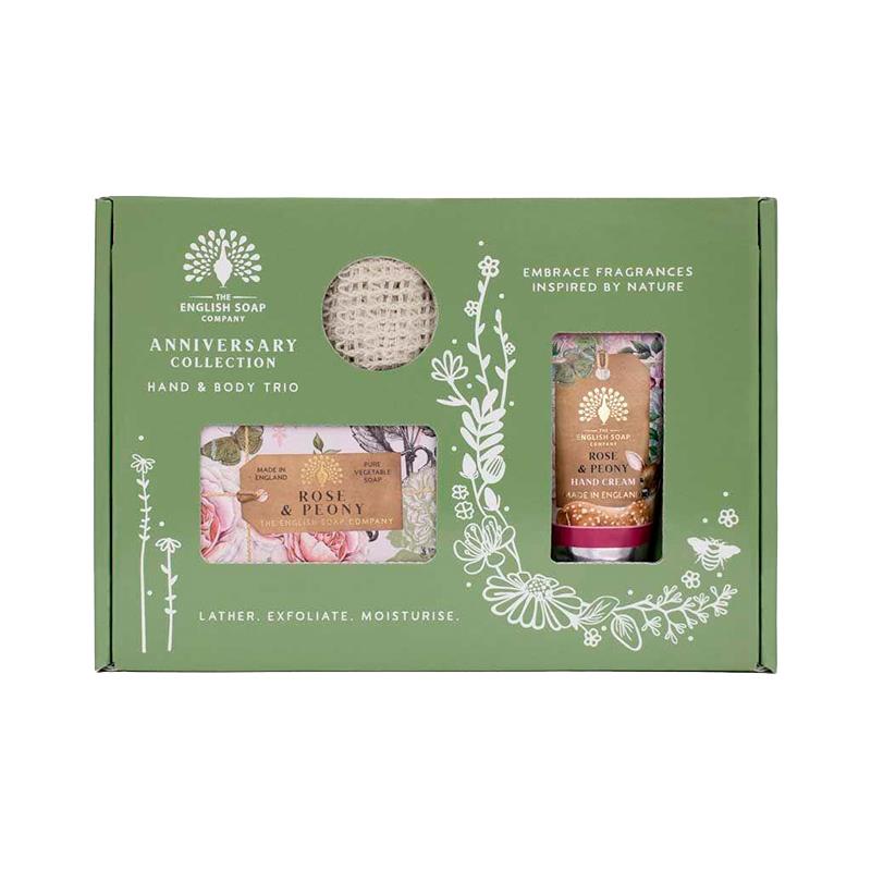 KIT THE ENGLISH SOAP COMPANY CREME DE MAOS 75ML SABONETE EM BARRA 190G SACO DE SISAL ROSE PEONY
